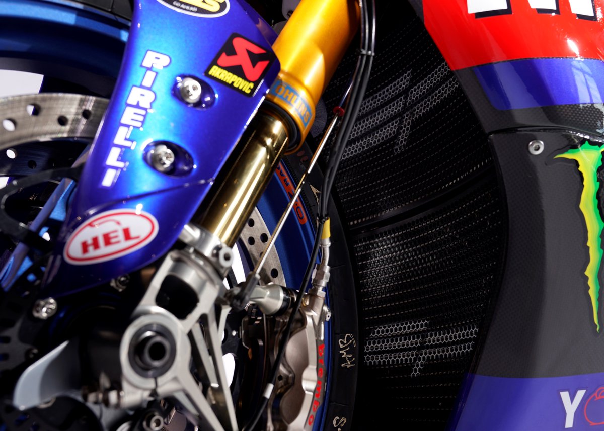 EvotechRaceTeam's tweet photo. Double trouble! @McAMSYamaha clearly knows who to trust when it comes to protecting the McAMS Yamaha #R1M!
#EPRadiatorGuard #EvotechRaceTeam #Yamaha #R1 https://t.co/lpASaHThA8