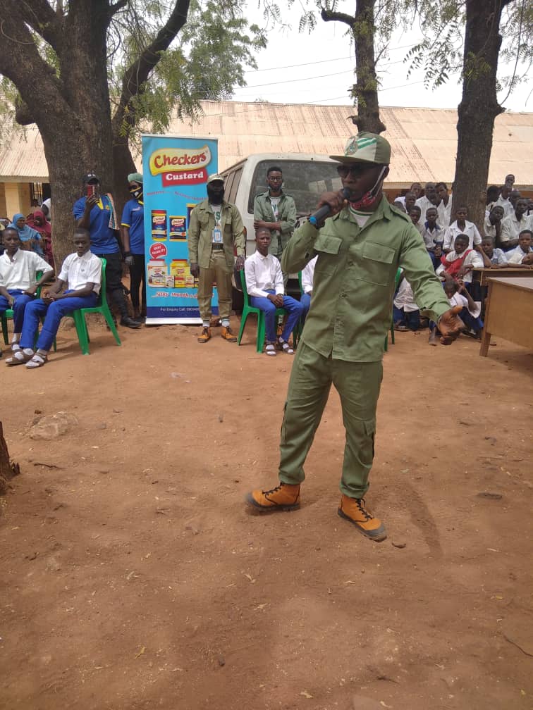 Nysc_sokoto's tweet photo. On the 19th of March 2021, a debate was organized by the Editorial &amp; Publicity CDS group in Ahmadu Bello Academy Sokoto on the topic; Western Education a panacea for National Development. How truthful is this statement? https://t.co/JJYbuVo2xo