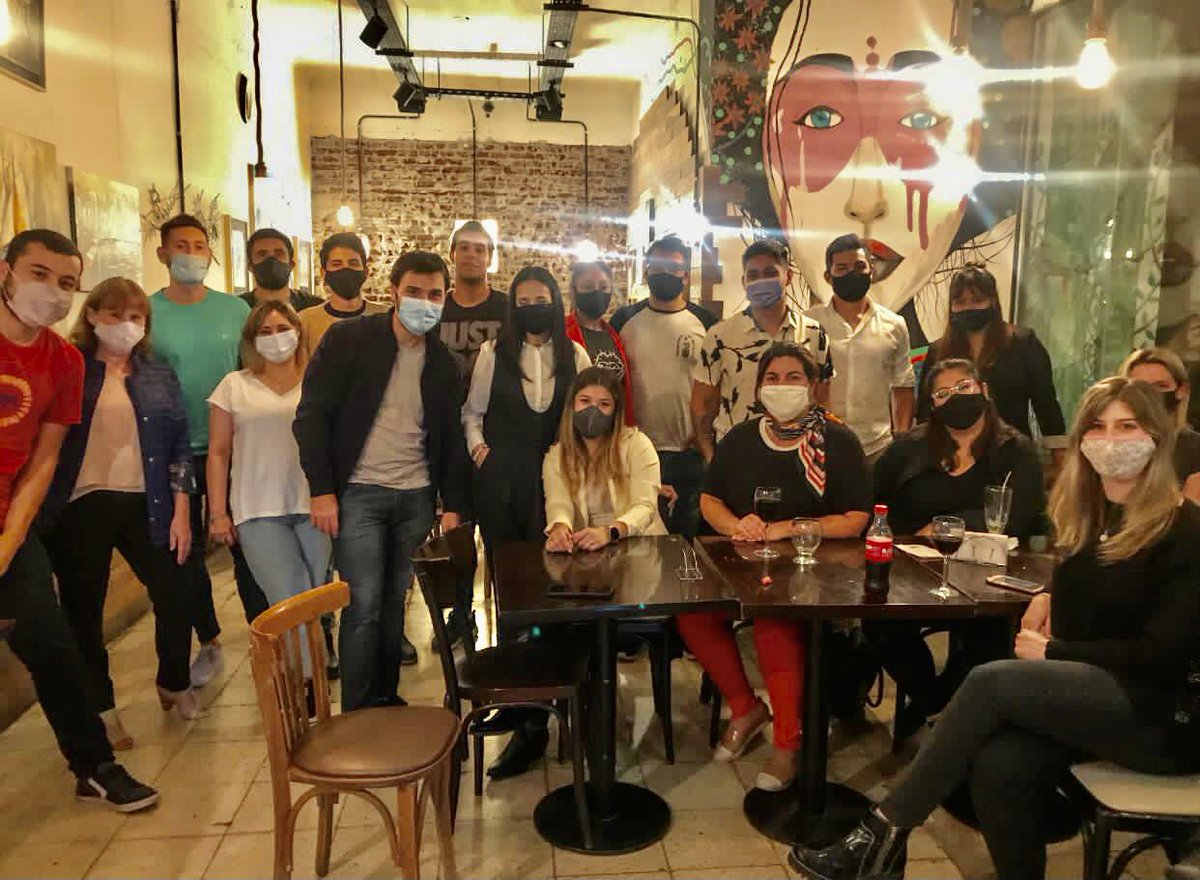 Junto a @AnaClRomero y la gran <a href="/jprocrd/">Jóvenes PRO Comodoro</a> , cada vez son más los jóvenes que luchan por un verdadero cambio en Comodoro y en La provincia de Chubut <a href="/emafernaandez/">Emanuel Fernandez</a> 💪