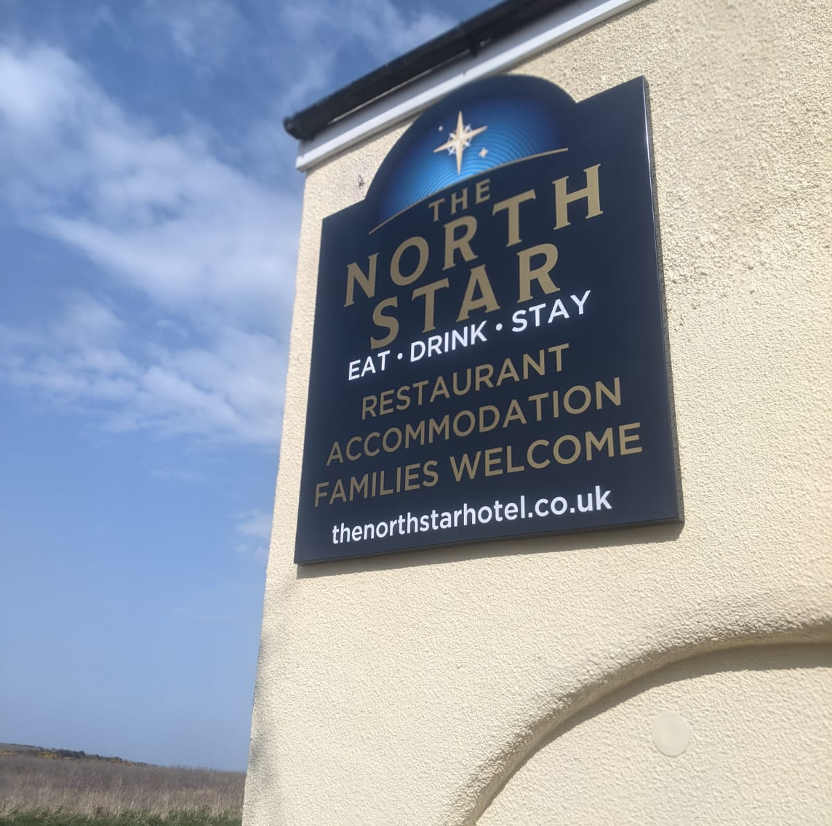 blueraptorsigns's tweet photo. Feels like a reopening sort of day. Lads are busy onsite rebranding The North Star Hotel, Flamborough. https://t.co/qnx3BiU45y