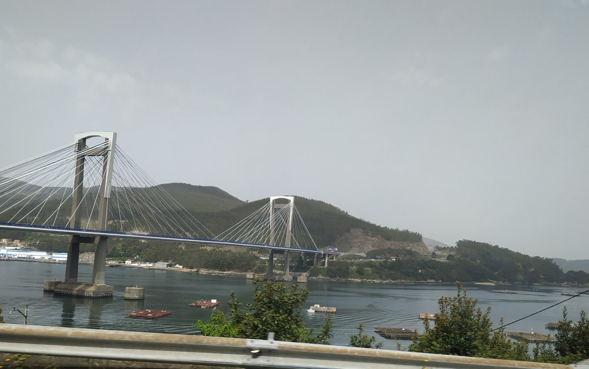 UolFree's tweet image. Calor. #PonteDeRande