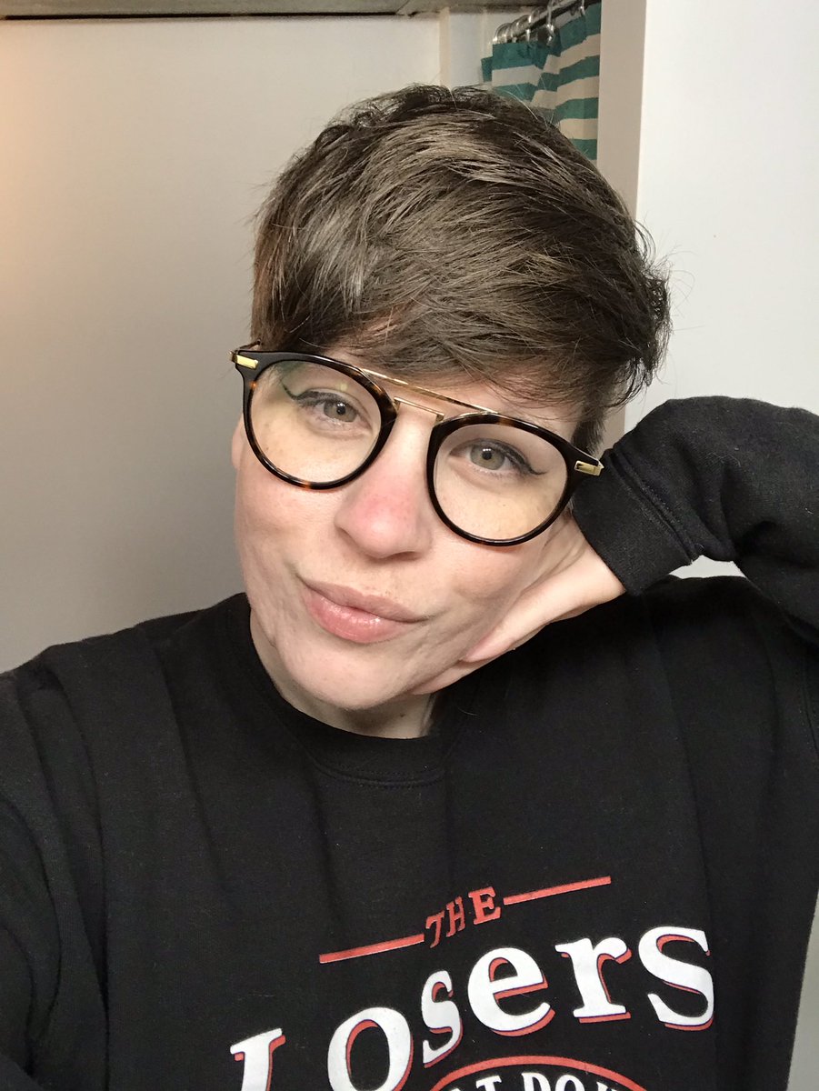 ➡️ @superpsychopomp tweet media