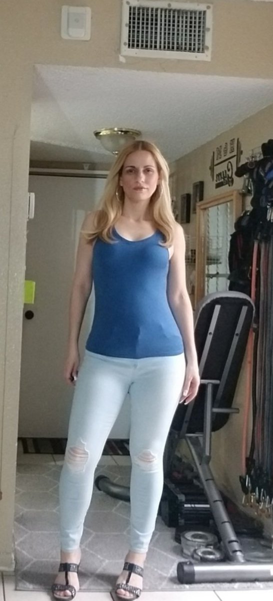 Alejand60802022's tweet image. Good morning 
Be powerful at any age
#40yearsold #latinabeauty #modelingislife #notaquitter💪 #gettoknowmechallenge #naturalandsexy #ﬁtness #welcometomylife