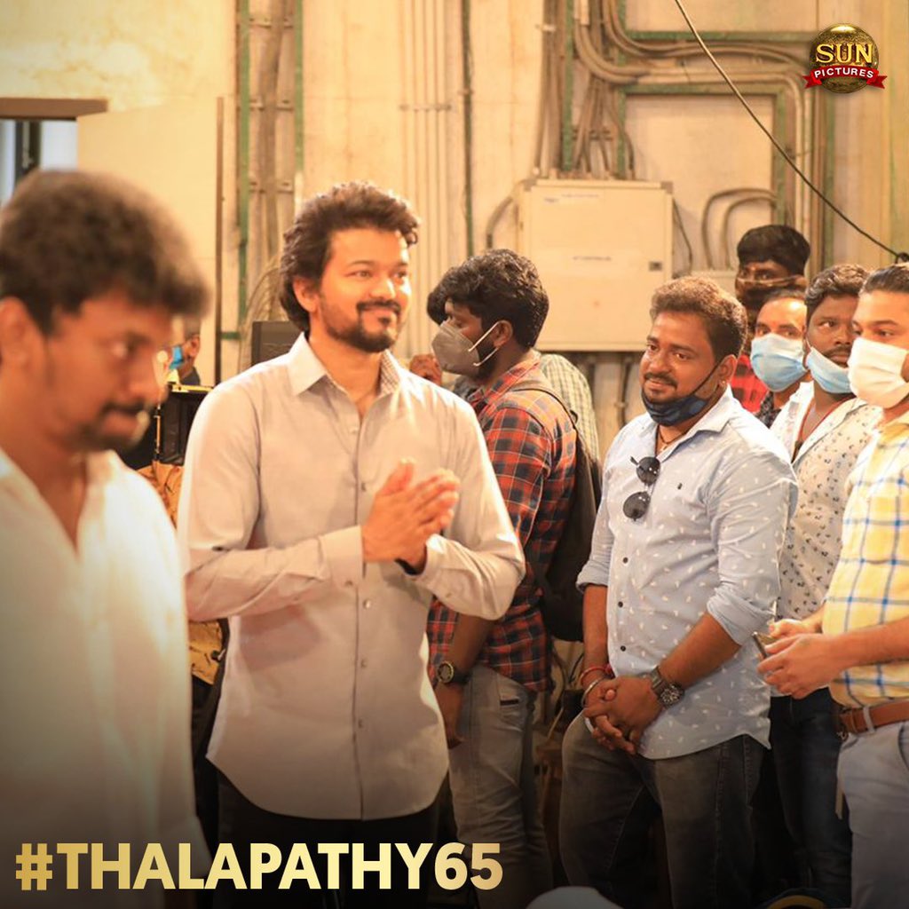 Lyricist_Vivek's tweet photo. Awesome pics. Can’t wait for the first look now 😍🔥 https://t.co/dSq3DQbfUg