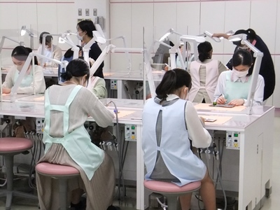 専門学校名古屋デンタル衛生士学院 Nagoyadental Twitter