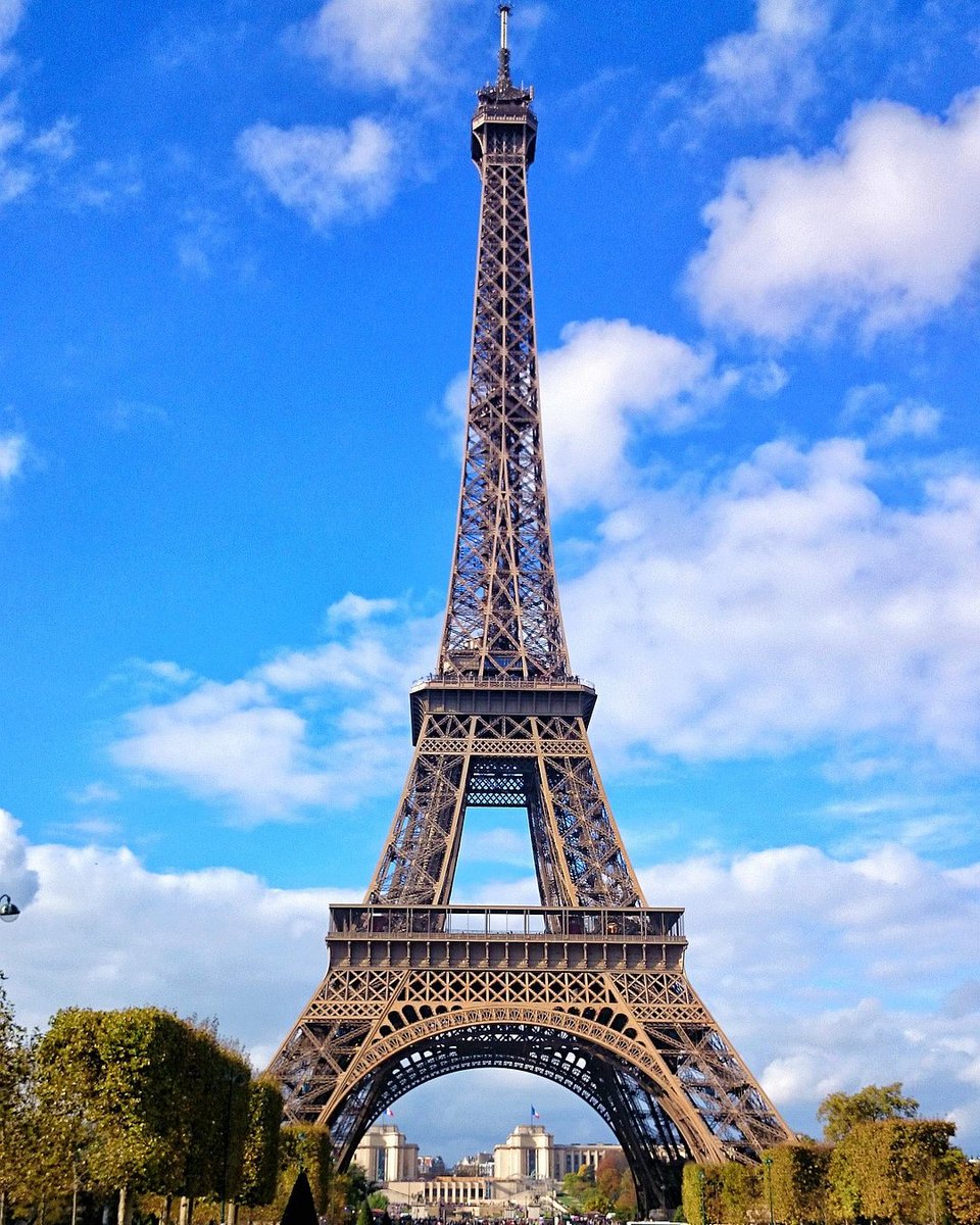 *DID YOU KNOW*
Gustav Eiffel, built an apartment in the Eiffel tower on the third floor and used it to entertain guests such as Thomas Edison
 
#fundis, Thursdays, 19:00 only on <a href="/SABC_2/">SABC_2</a>