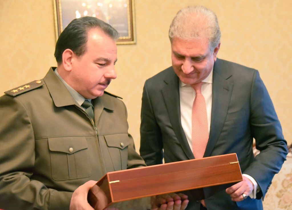 SMQureshiPTI's tweet photo. Good to meet Tajikistan’s Defence Minister Colonel General Sherali Mirzo. 🇵🇰 &amp; 🇹🇯 share evolving bilateral defence ties that we resolved to strengthen in the weeks to come. We agreed on need to work together to defeat extremism, terrorism, drug trafficking and cross border crime. https://t.co/E3rztNy88T