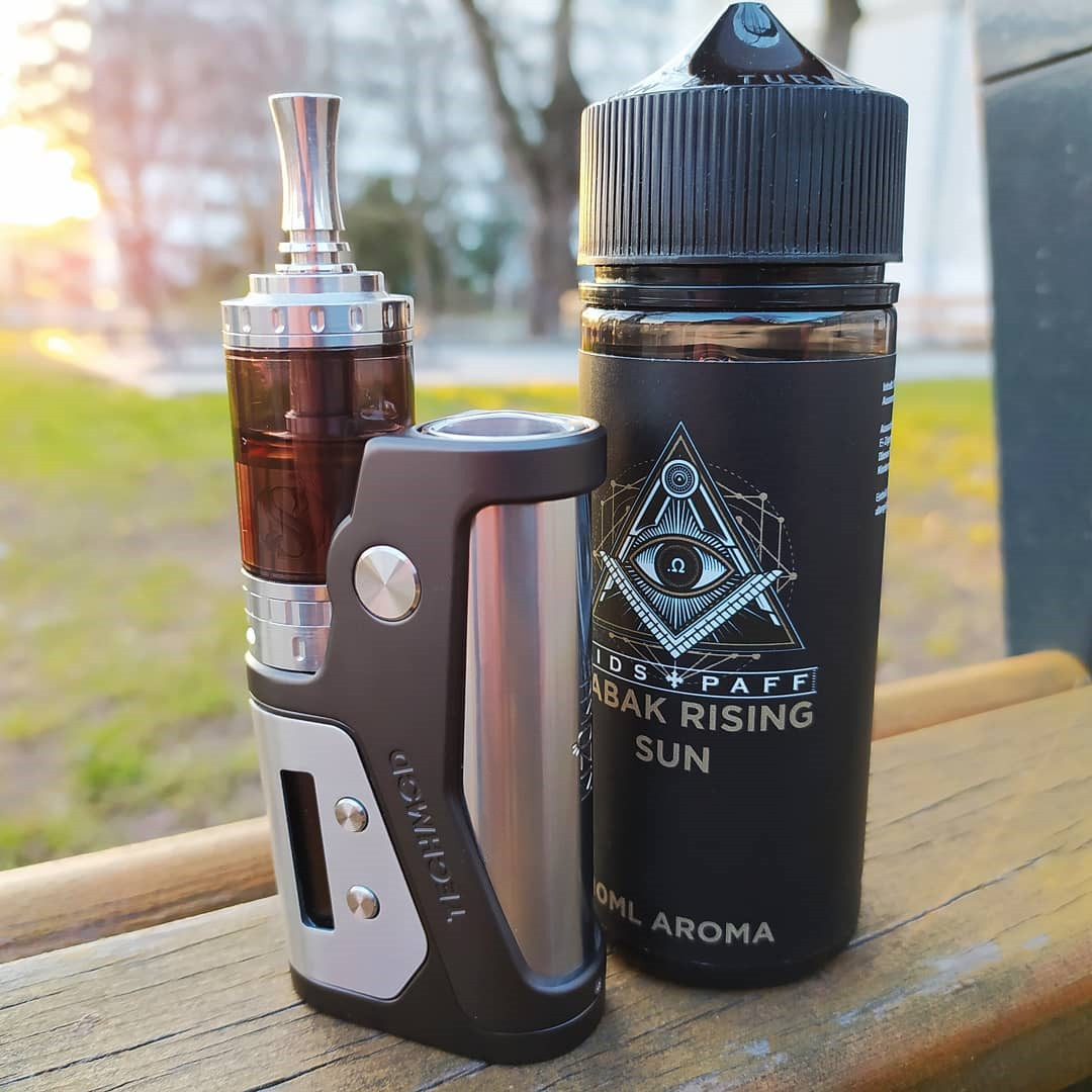 kizokutech's tweet image. Today's setup from @matyi006_vaping. 👍What's yours? 🧐

👉Follow @kizokutech for more DIY vape gears.⁣⁣⁣⁣⁣⁣⁣⁣⁣⁣⁣⁣⁣⁣⁣⁣⁣⁣⁣⁣⁣

#kizoku #KizokuTechmod #Techmod #vaper #vapelove #vapepics #vapeshop #vapefamily #vapeon #vapefam #vaping #vapor #vapedaily #ecig