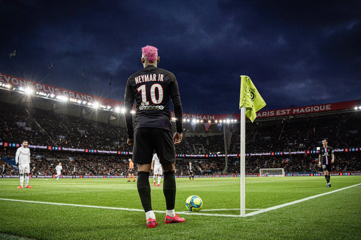 parisunited75's tweet photo. 🔴🔵 Coming soon... #PSG

📸 @sacha_mas https://t.co/xnTh3Dnm95