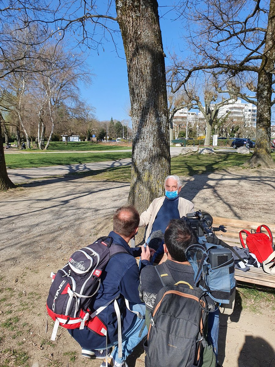 Rdv ce midi sur <a href="/TF1LeJT/">Natalia Kowalski</a> dès 13h pour un sujet baignade &amp; soleil au bord du lac d'Annecy ☀️🌡
<a href="/Ya_Matisse/">Yannis Matisse</a> <a href="/AlaurentAnais/">Alaurent Anais</a> <a href="/AOPTeam/">AOP | Agence Olivia Payerne</a>