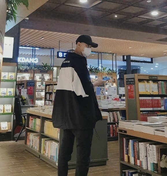 mdzlhcy ' my youth is EXO tweet media