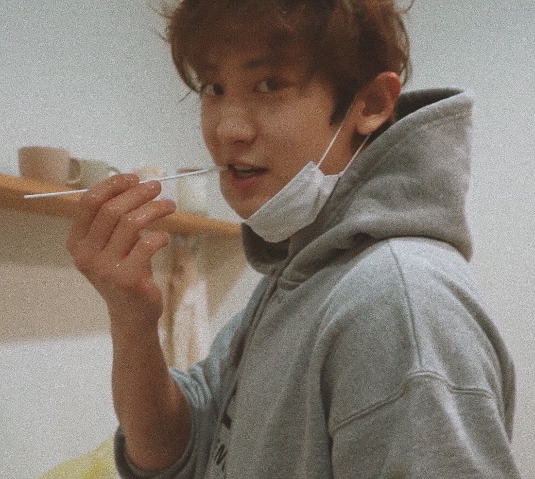 mdzlhcy ' my youth is EXO tweet media