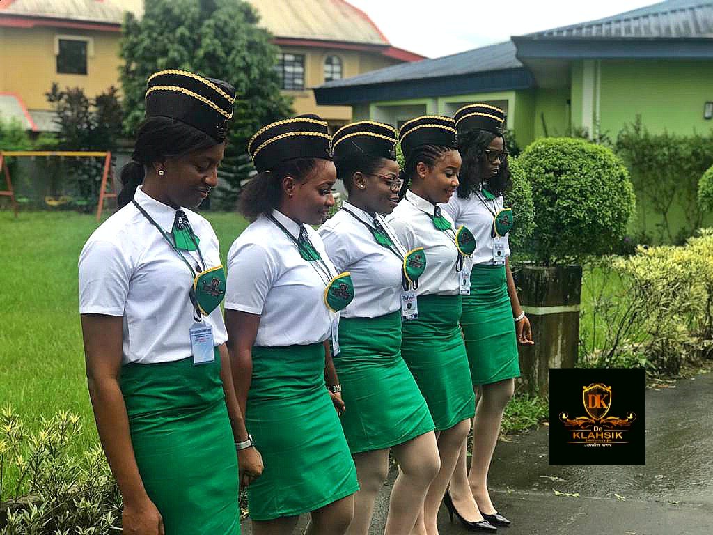 DeKlahsikEvents's tweet photo. Have a Blessed Day From Us @DeKlahsikEvents Hostesses https://t.co/sUAsRmXk2b