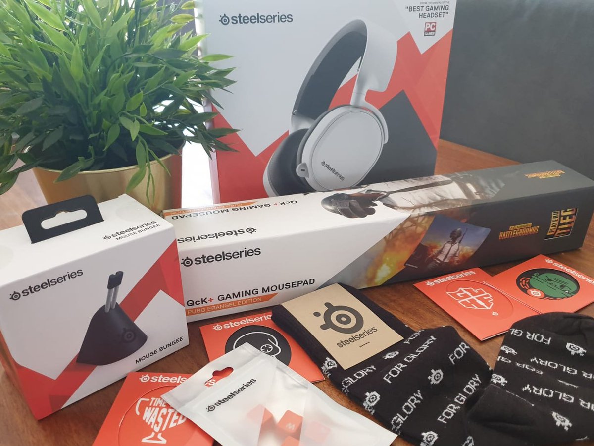 Hello People,

ich hab 'nen kleines 🐰OSTER GIVEAWAY🐰 für euch, also retweetet was das Zeug hält!

Enthalten sind:

1 x Headset
1 x PUBG Mauspad
1 x Mausbungee
1 x Socken
1 x Sticker
1 x WASD Keys für eure Tastatur

➡️gheed.com/giveaways/Qzd1- ⬅️

Viel Erfolg 💕
#Werbung