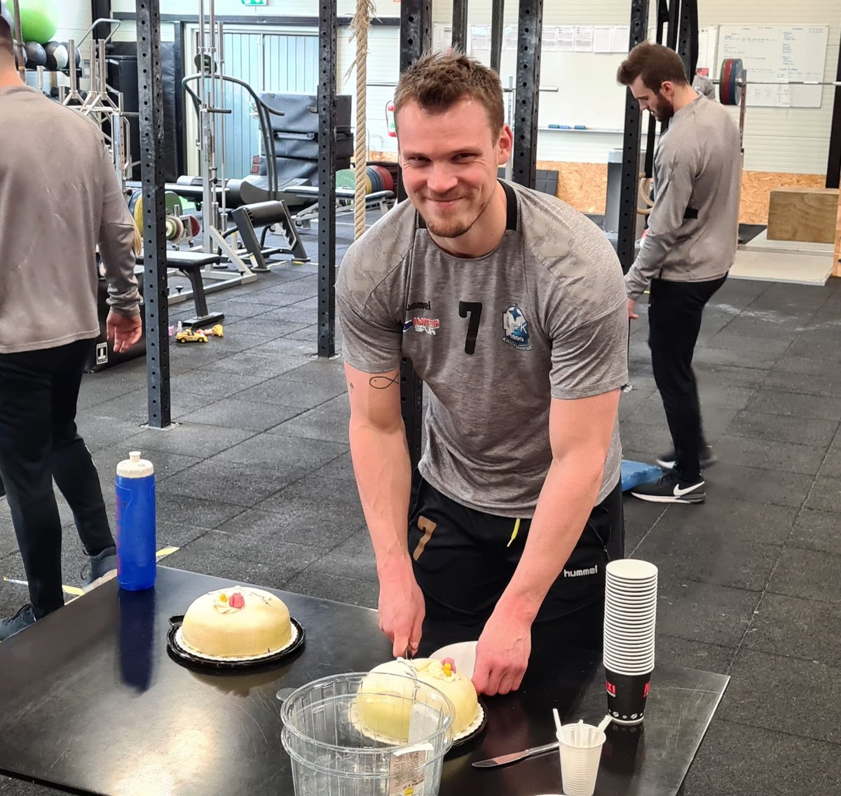 uffe larsson tweet media