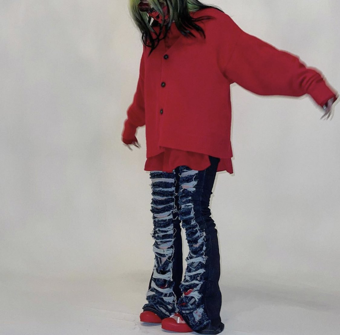 billie eilish ~ a mega thread