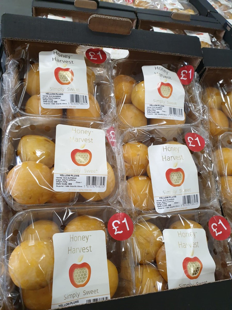 Sun Supreme variety now in, a delicious Yellow #Plum - beautifully sweet when ripened.
In depot now and available @SPARDSAP 
Product: Yellow Plums 400g packs, good size fruit
Product code: 236657
RSP: only £1!! #WIGIG