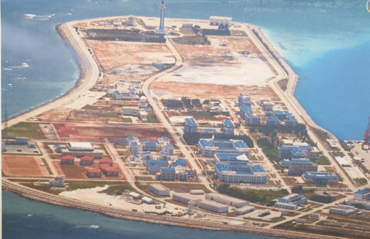 rapplerdotcom's tweet photo. LOOK: Infrastructures and establishments built by China in the artificial islands in Zamora (Subi) Reef. 

The reef is part of the exclusive economic zone of the Philippines. 

📸 NTF-WPS | via @jairojourno https://t.co/eSwVq4s6AN