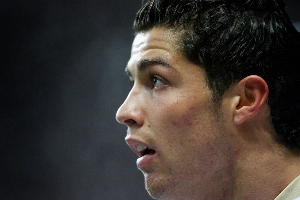 TimelineCR7's tweet photo. “My father always taught me that when you help other people, then God will give you double. And that's what has really happened to me. When I have helped other people who are in need, God has helped me more."

- Cristiano Ronaldo. https://t.co/SEb8DvAmbh