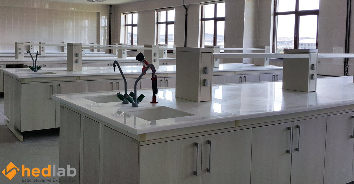 Hedlabls's tweet photo. Hedlab markası olarak Ağrı İbrahim Çeçen Üniversitesi Eczacılık Fakültesi’ne kurmuş olduğumuz laboratuvar
As Hedlab brand, the laboratory we established in the Agrı Ibrahim Cecen University Faculty of Pharmacy
#hedlab #lab #laboratory #laboratoryfurniture #fumehood https://t.co/kaCln95ZTD
