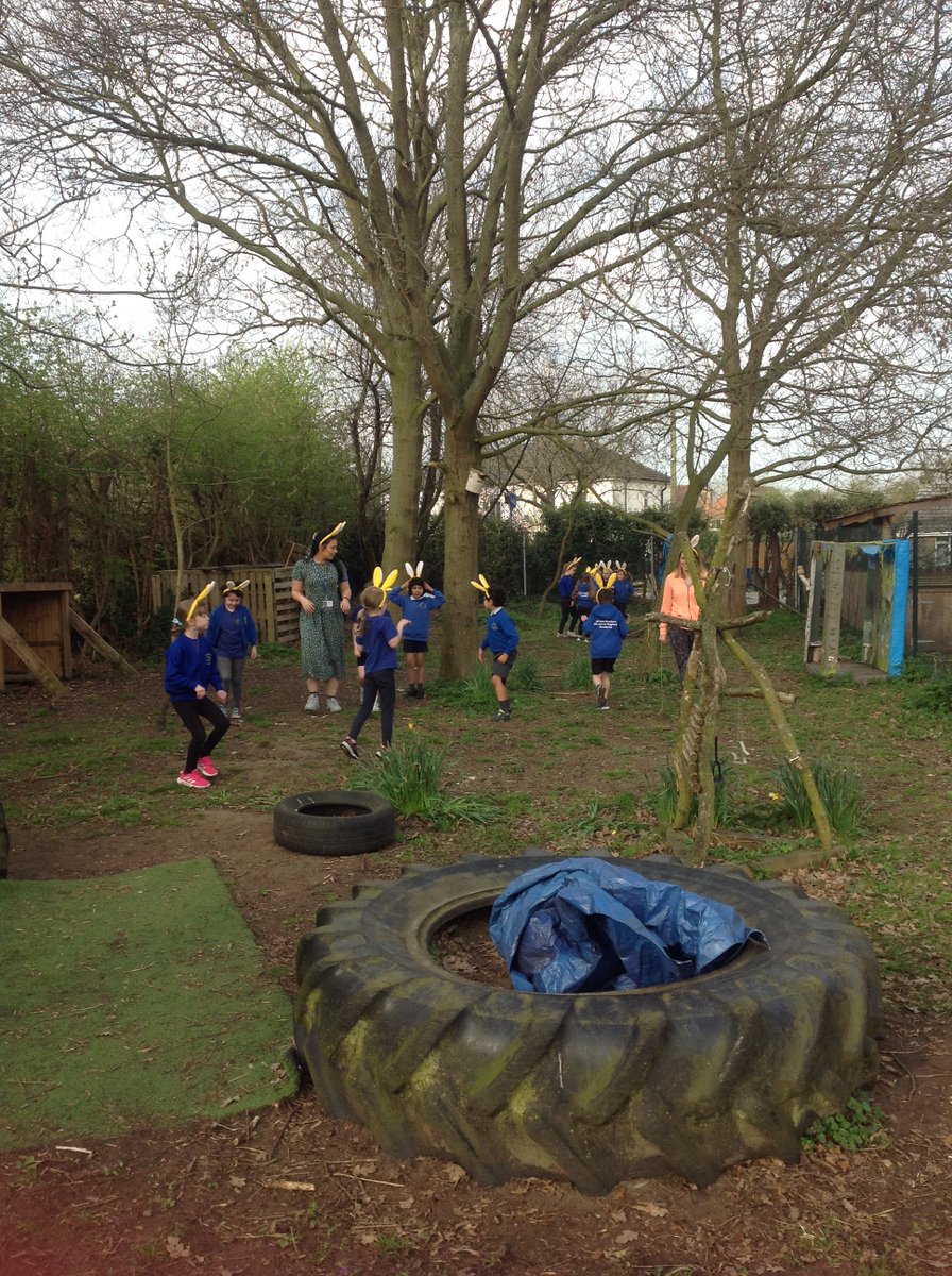 EBCEAMaathai's tweet photo. The Resilient Robins have been fantastic hopping bunnies this morning to raise money for St Barnabas. Well done Resilient Robins 🐰🐇 https://t.co/9U2kxsYrK1