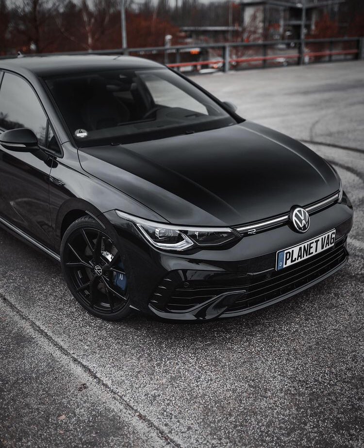 povcars_'s tweet photo. Volkswagen Golf 8 R 🇩🇪 https://t.co/CqRUtrXOWE