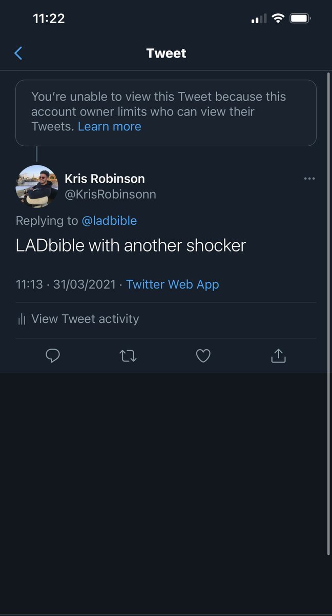 KrisRobinsonn's tweet photo. Imaging being so wet that you block someone for this 😂😂 @ladbible https://t.co/hIqnqprNUj