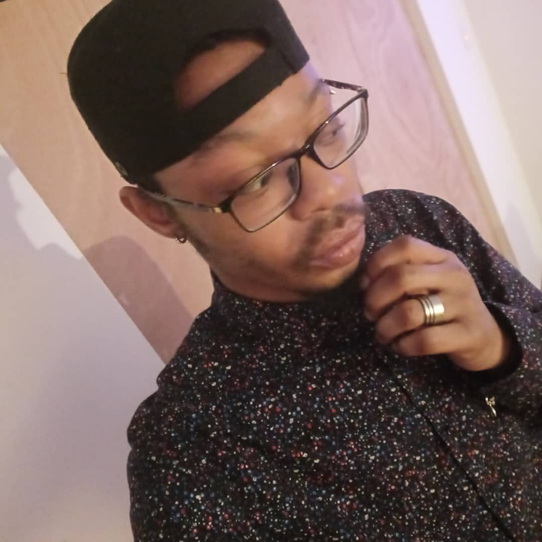 atomickidd's tweet photo. #NewProfilePic https://t.co/8nMYsI0aHT