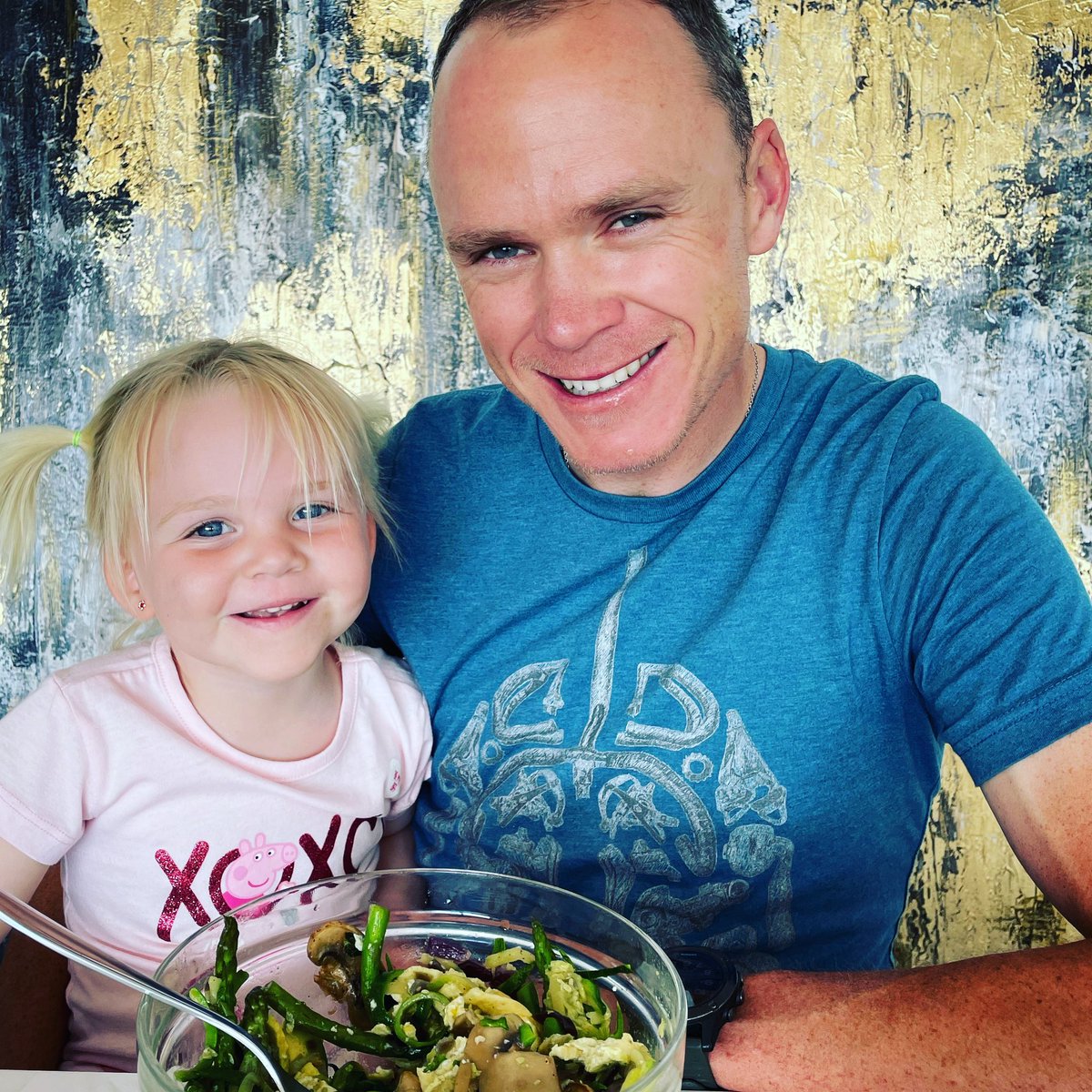 Chris Froome tweet media