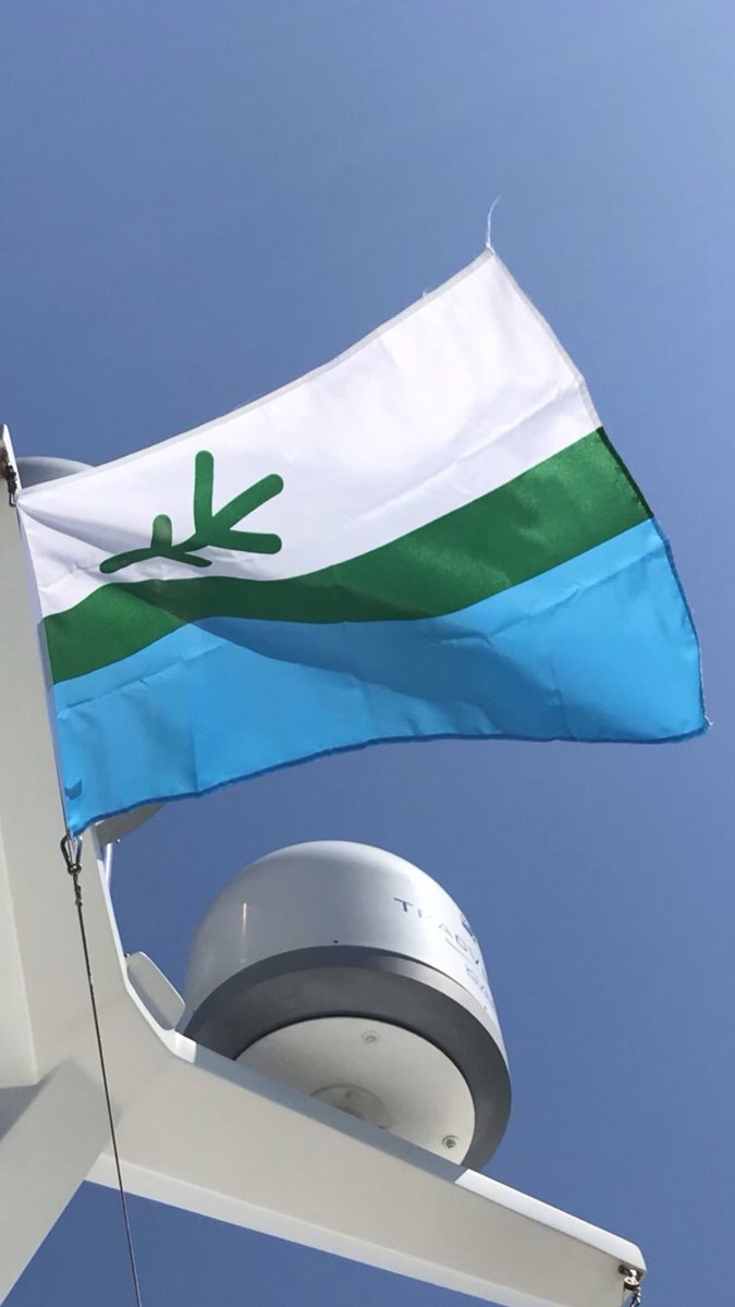 PhilipEarle's tweet image. Happy Labrador Flag Day!