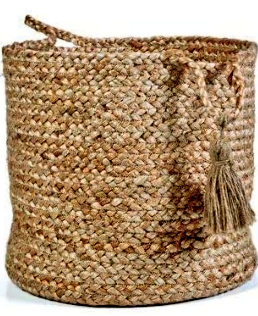 TextileGrow's tweet photo. This laundry bin is Lightweight, yet sturdy and durable.
Even though it is used for storing dirty clothes, Toys,books etc. yet it's modern and stylish design adds to your home decor Laundry basket bag 20-ltr is a perfect.
Size: 10x12 inch
What's app :+91-9050028530 https://t.co/gW4WKd1mJe