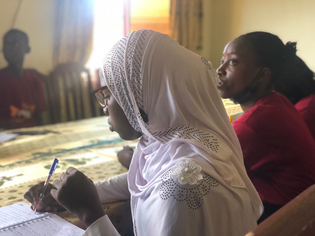 AdelekanAbosede's tweet photo. Day 3...Self leadership

#EnactusNigVLC2021 #WeAllWin #Leadership #Selfdevelopment

@Enactus_FUTO @EnactusTASUED2 @Enactus_Nigeria @ENACTUSEKSU @enactus_kadpoly @enactusui https://t.co/lhY42xQh3z