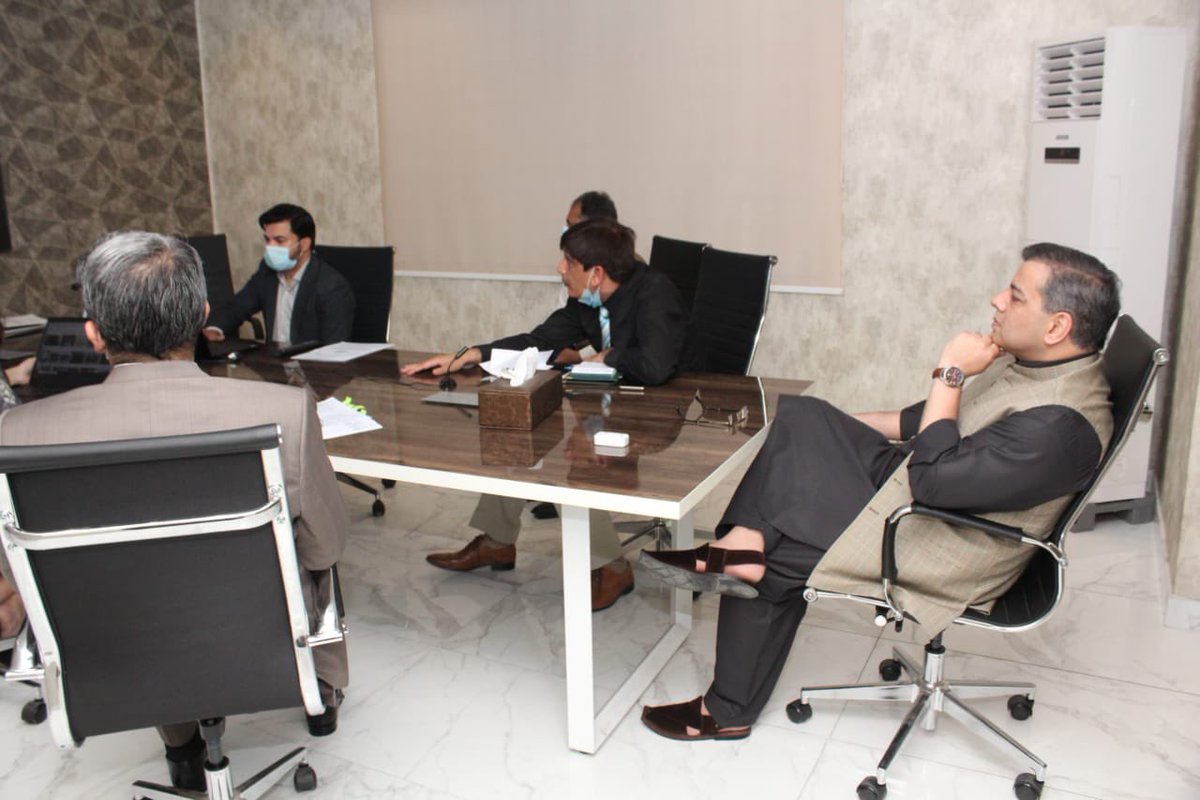 MuradRaasMR's tweet photo. Meeting on School Education Department Performance Review. Introduced a brand new intervention that could really help in keeping our children in school. Will announce once all the aspects get approved. https://t.co/1YtvIiidsF