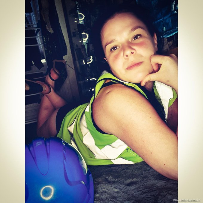 Feeling horny before work 😈😈😈😈😘 https://t.co/9QbO36g80Z<a href="/tag/newprofilepic"class="tags"><span>#newprofilepic</span></a><a href="/tag/onlyfans"class="tags"><span>#onlyfans</span></a><a href="/tag/biggieandbeautiful"class="tags"><span>#biggieandbeautiful</span></a>