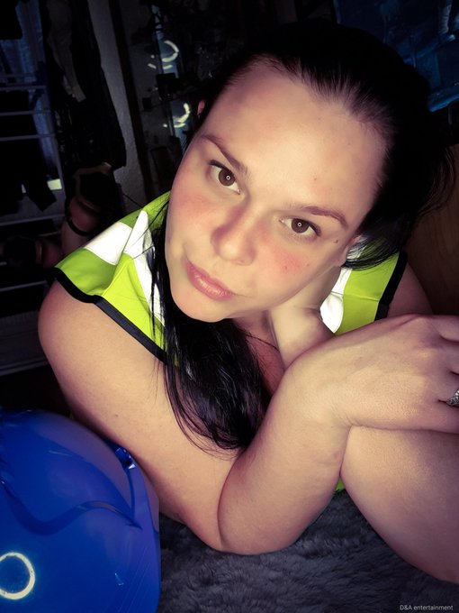 Feeling horny before work 😈😈😈😈😘 https://t.co/9QbO36g80Z<a href="/tag/newprofilepic"class="tags"><span>#newprofilepic</span></a><a href="/tag/onlyfans"class="tags"><span>#onlyfans</span></a><a href="/tag/biggieandbeautiful"class="tags"><span>#biggieandbeautiful</span></a>