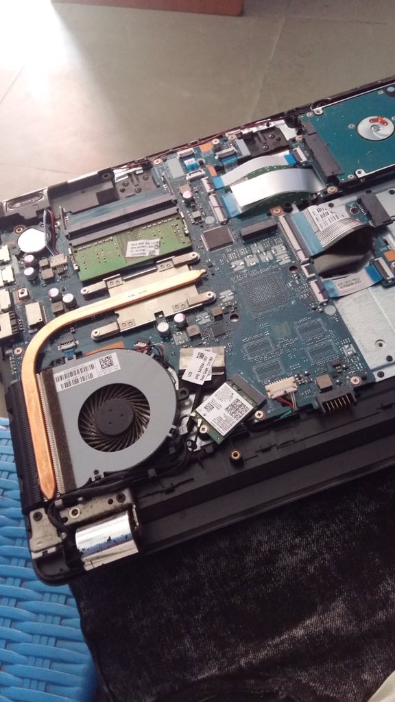 toyoricheetech's tweet photo. *We repair all types of laptops 
*Installations of hardware and software 
*Laptops accessories 
*Laptops motherboard 

https://t.co/RjP6hAQkAV
Please kindly help me retweet’s https://t.co/w0DR9aktJQ