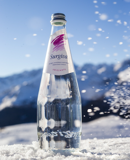AgenziaOpinione's tweet photo. GRUPPO LUNELLI – TRENTO * PROGETTO “ ADA270 ”: « SURGIVA SOSTIENE LA SPEDIZIONE SCIENTIFICA NEL GHIACCIAIO DELL’ADAMELLO, PER APPROFONDIRE LE CARATTERISTICHE DELLA PROPRIA ACQUA » https://t.co/3U4E6CHbw0 https://t.co/ae2OWmEv6s