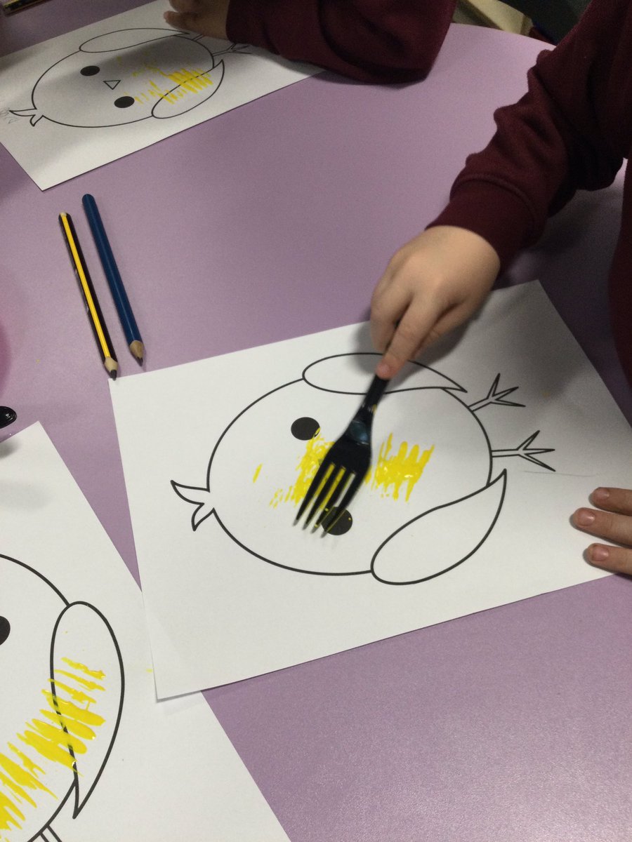 NurtureFPA's tweet photo. We used forks to paint our chicks today in Orchard Room 🐣 https://t.co/9eRxxiNDrQ