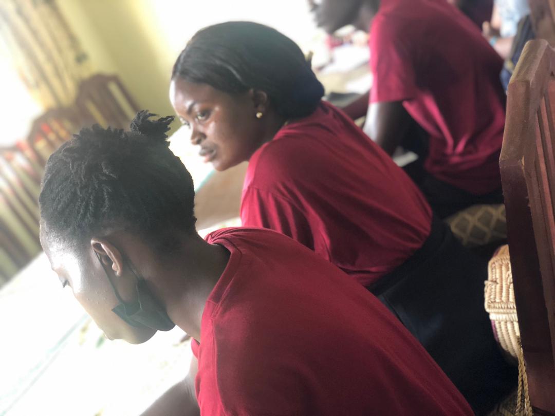 AdelekanAbosede's tweet photo. Every single minute you have, you need to appreciate and value it.

Awesome session with Mr Henry Esiaba

#EnactusNigVLC2021 #EnactusNigVLC2021 

@anagberaphaelt @MichaelAjayi3 @Las2boyT @EnactusTASUED2 @_Ellablaise @_omodarasimi_ @Enactuscu_ota @jamie_onaji https://t.co/pcmBZrYisX
