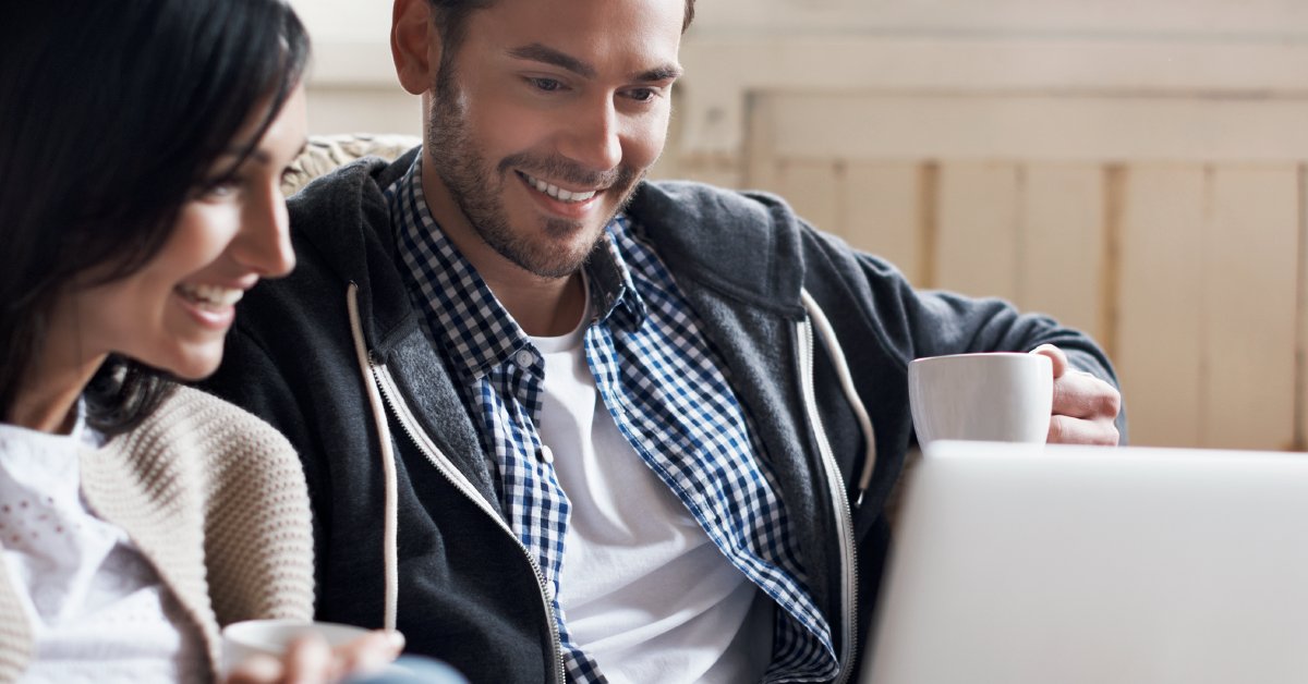 While precious metals, such as #gold and #silver, experienced a record-breaking year, we explore the option of investing in digital gold, and compare it to a more traditional method of saving > ow.ly/rYq350Ed0SN