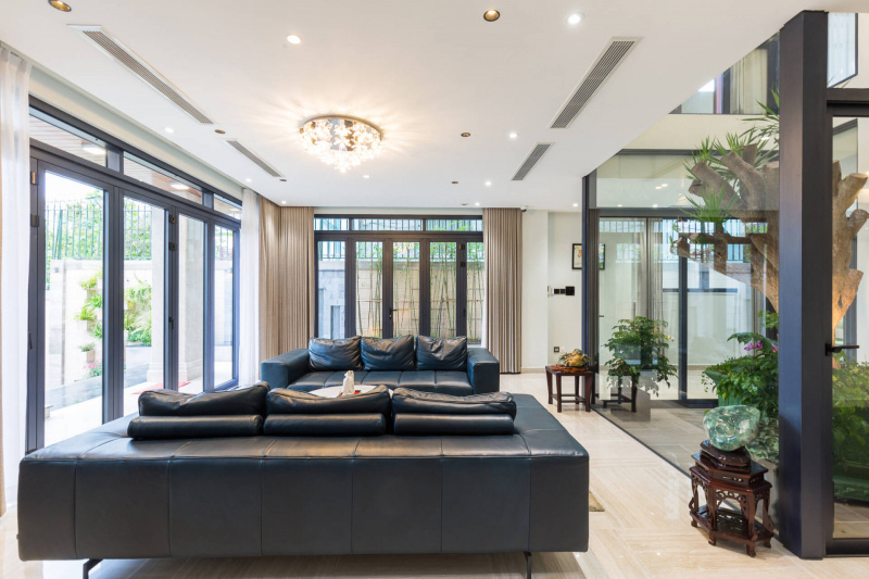 JISO Iluminación (@jisoiluminacion) on Twitter photo In this interior design project for a private villa, our led downlights from the Ambience collection were chosen in different finishes.
#JISOIluminación In this interior design project for a private villa, our led downlights from the Ambience collection were chosen in different finishes.
#JISOIluminación