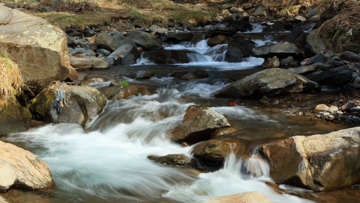 waterfalls_pic's tweet photo. 唐沢の滝　下流

#菅平高原　#唐沢の���下流
#滝と渓流　#渓流の流れ
#Twitterで写真　#フォロバ100
#相互フォロー　#相互フォロー100
#毎日写真だけでTwitter
#呟かないTwitter　#DMはNG https://t.co/w0044ppk3H