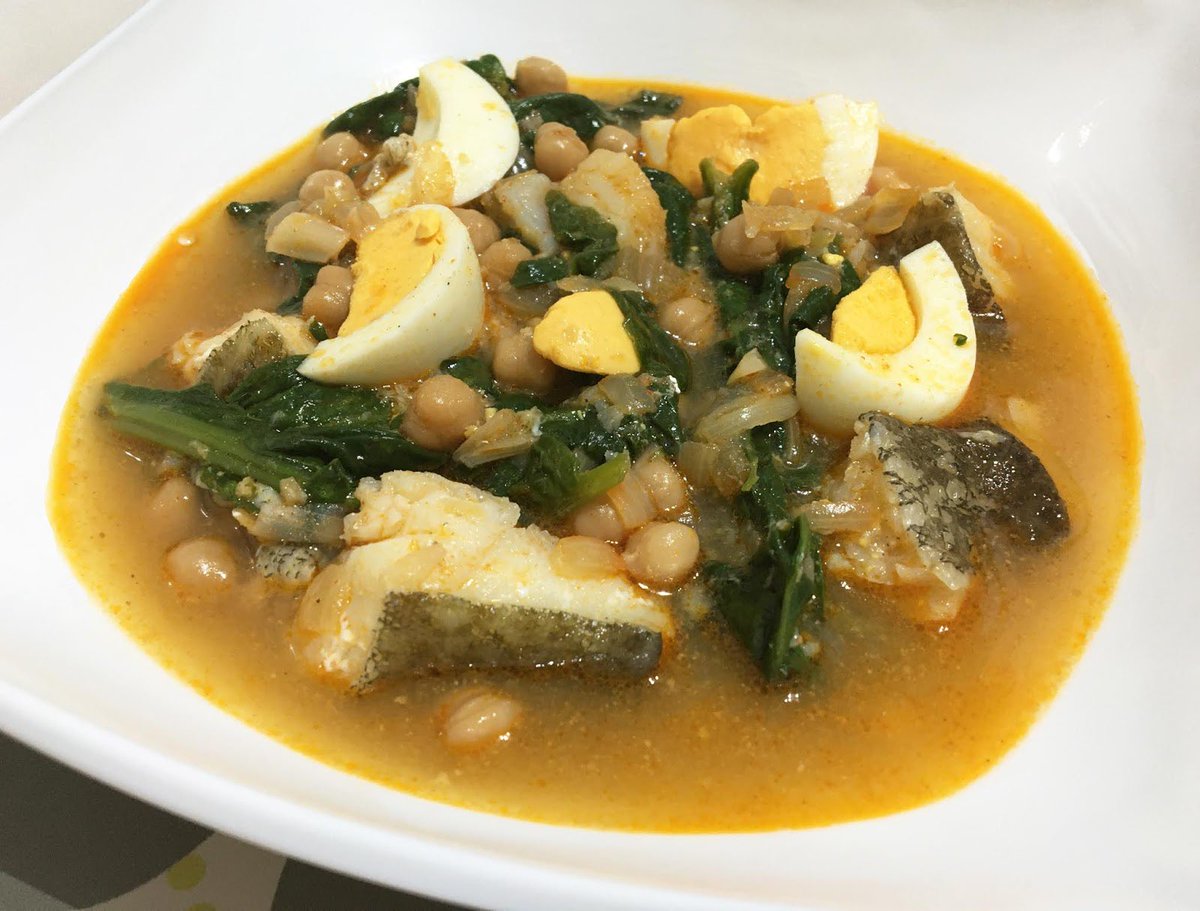 Hoy hemos preparado para comer potaje, un clásico en la Semana Santa

recetasparacocinillas.blogspot.com/2020/06/potaje…

#receta #recetas #recetasparacocinillas #cocinillas #recetastradicionales #cocinar #cocina #cocinatradicional #potaje