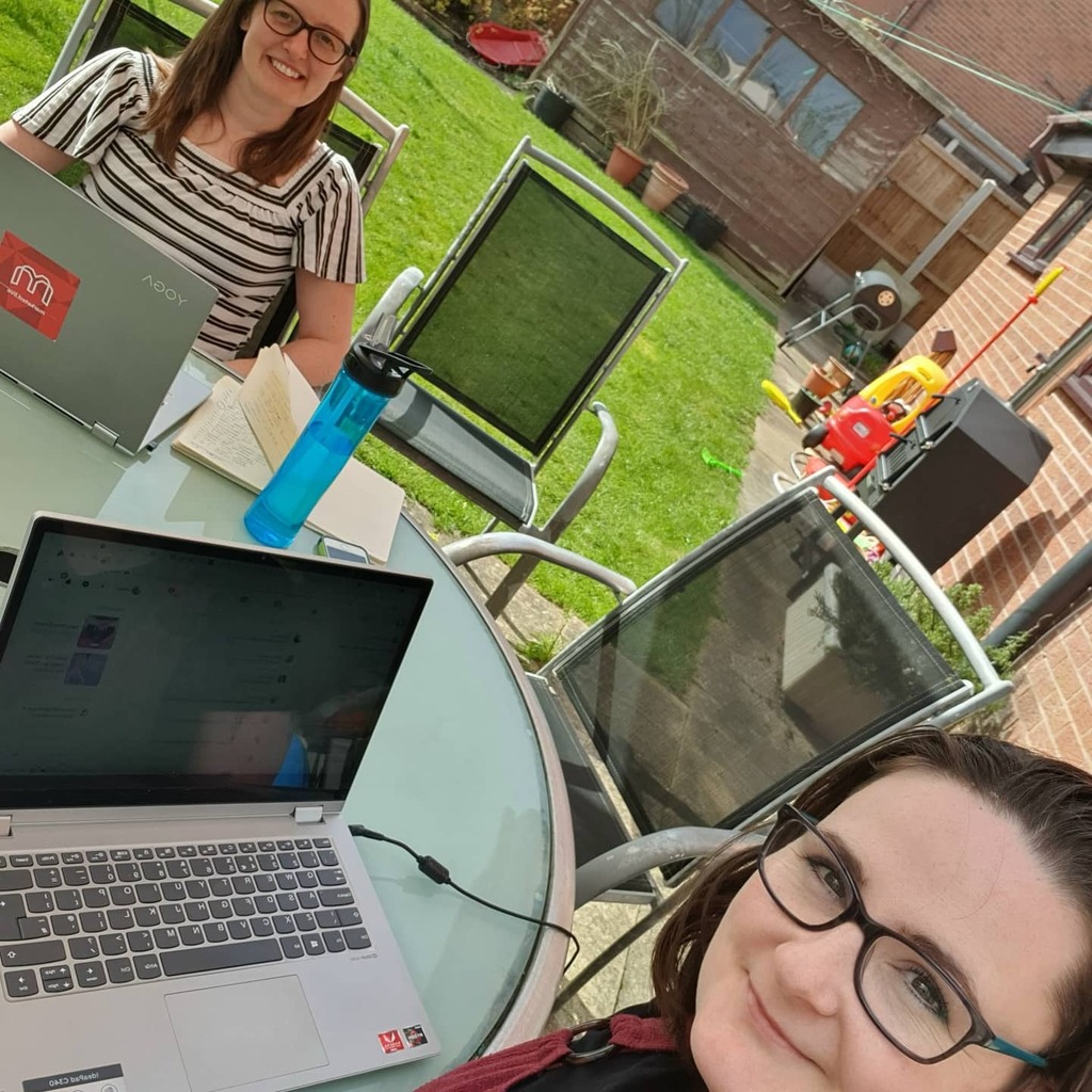 I missed my office buddy, @crescent_copywriting, so much! Enjoying an afternoon of garden working with her today. Next step, back to the office! Can't wait 

#sunshine #outsideworking #workingfromhome #copywriting #copywriter #copywritersofinstagram #mar… instagr.am/p/CNFbxxblcBH/