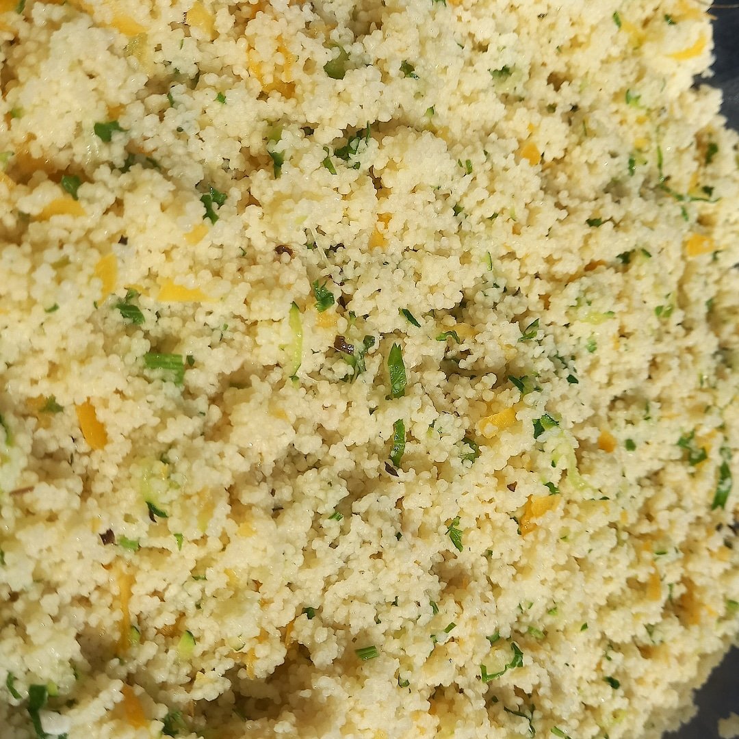 ChefRumbie's tweet photo. Couscous with grated butternut & baby marrow
#couscous #chefslife #chefsoninstagram #chef #recipedeveloper #mealplanner #footography #picoftheday #souschef #scoffersgobag #scoffbag #togoordersavailable #privatchef #madeinzimbabwe #scoffmaster #chefrumbie https://t.co/3fdlmPq6WD