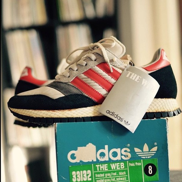 adidas dellinger web