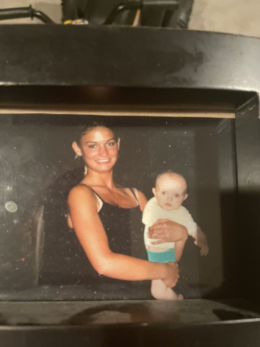 SalesforceTay's tweet photo. This is my favorite picture of me.
Sorry hubs. I Love you, but I love CONRAD mostest. #Age13 #lowcodesolutionMOM #NaturalFlex https://t.co/SyxWCUSBVx