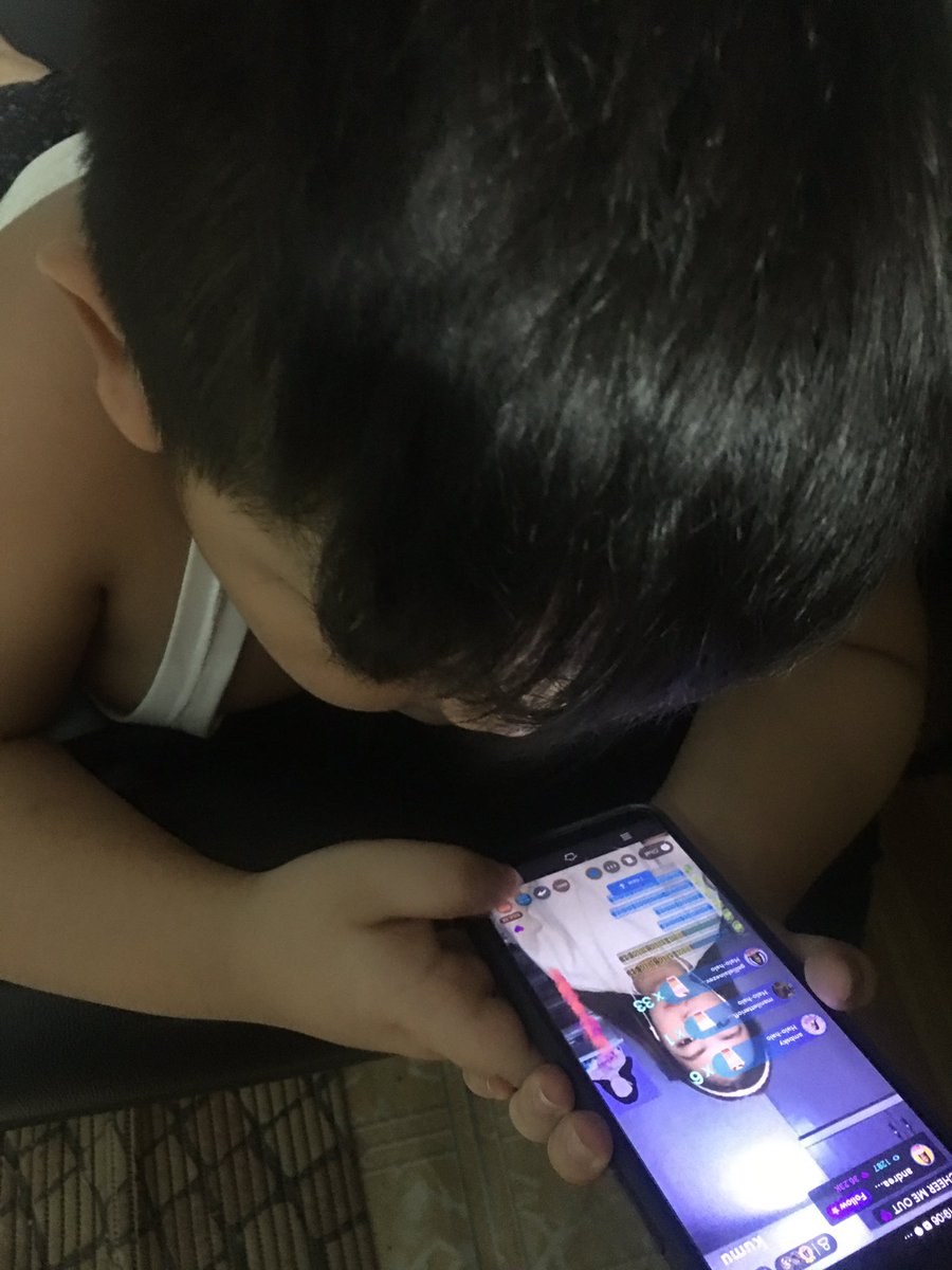 zhypatjell07091's tweet photo. Here he goes again , ayieee loves na loves nya talaga si @iamandreaabayaa  🥰

#WEDWorshipWithANDREA https://t.co/TCYwKfZpZT