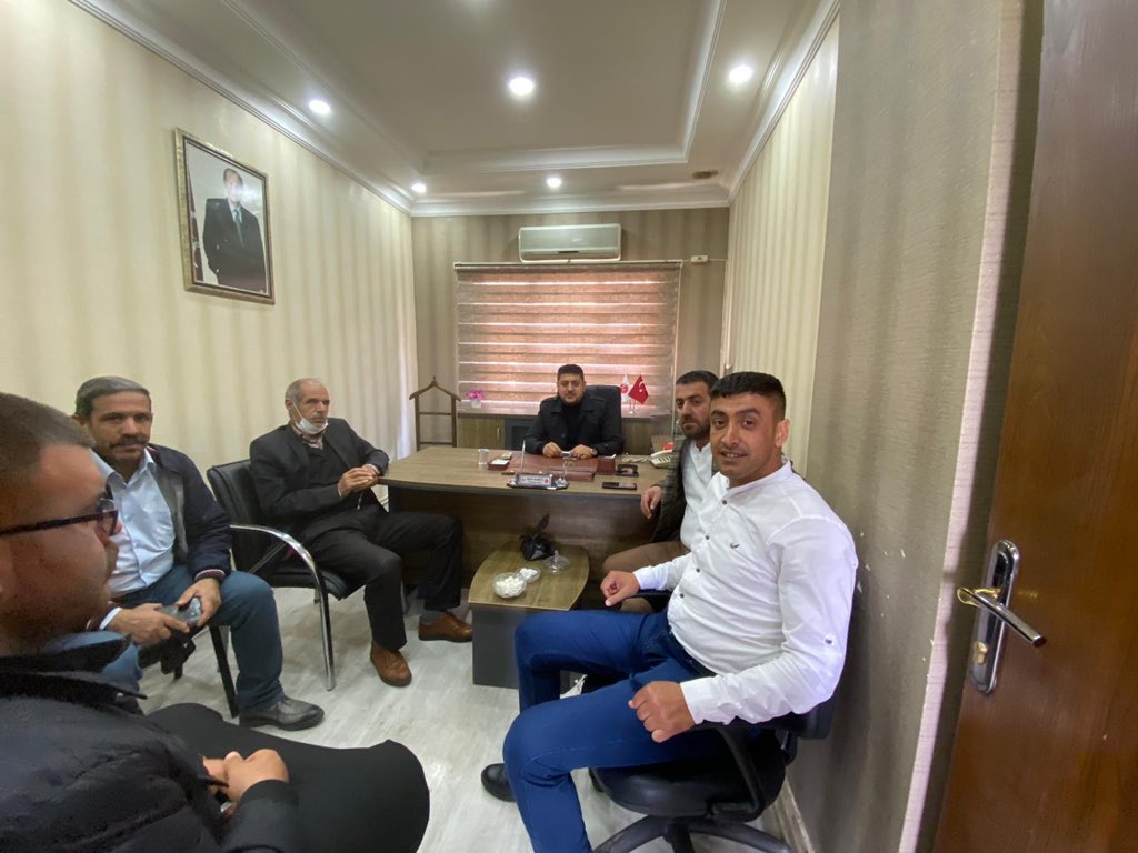 Sanliurfa_MHP's tweet photo. Bugün İl Başkanlığımızda nöbetçi Başkan olarak görev yapan İl Yönetim Kurulu Üyemiz @SeyhmusTuysuz, görevinin başındadır. 
@Mhpmahmutgunes
 
@MHP_Bilgi
 
@E_SemihYalcin https://t.co/7I2Utezcji