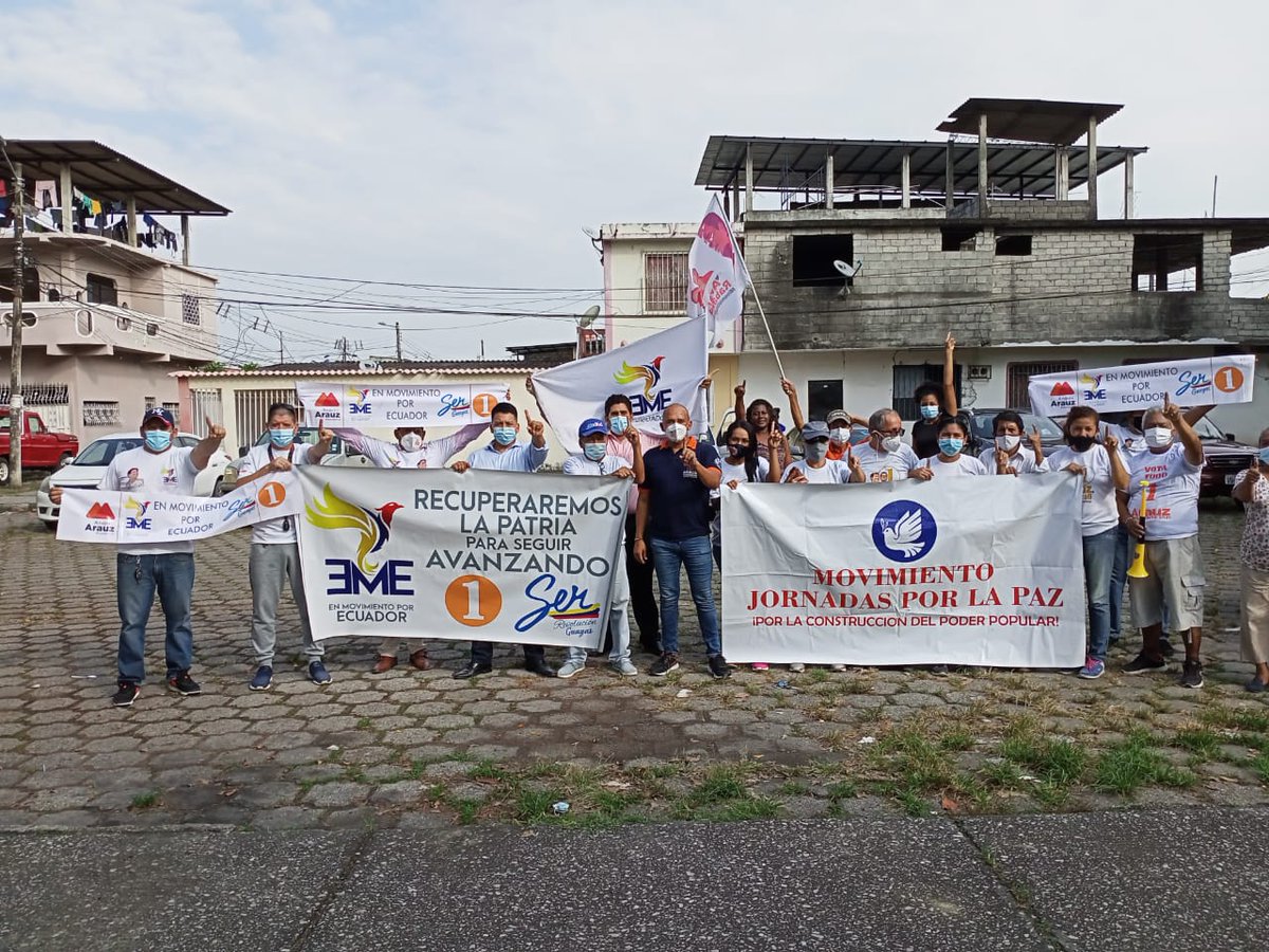 wgomezr's tweet photo. #BrigadistasDeCorrea estuvimos en #ElLimonal #DistritoTresGuayas para explicar lo importante del Plan de Gob d #ElBinomioDeLaEsperanza dónde tuvimos gran aceptación x parte de los ciudadanos de este sector norte de GYE.
@MashiRafael @ecuarauz @rabascallcarlos @pabelml https://t.co/vHJCcSUu9b